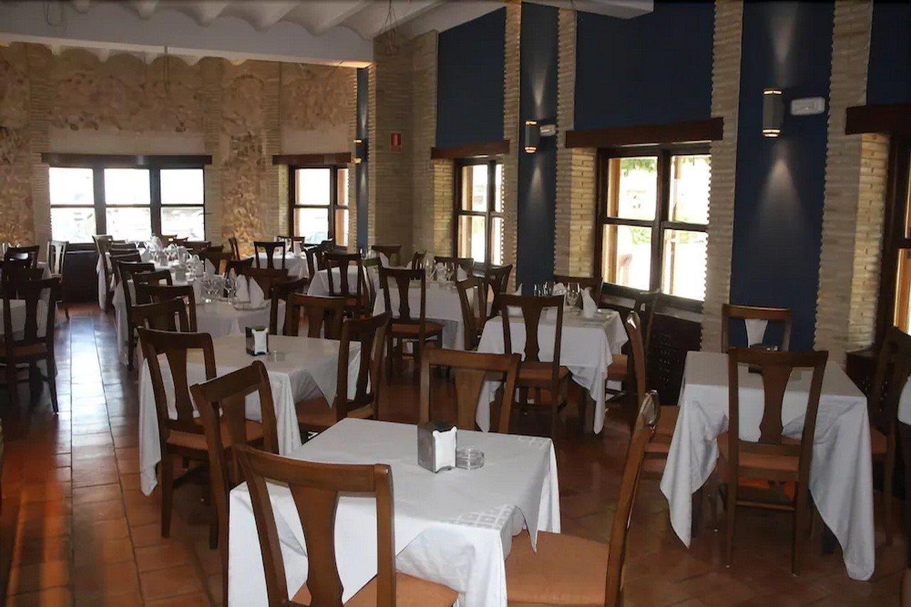 Hotel Restaurante Setos Motilla Del Palancar Exteriör bild